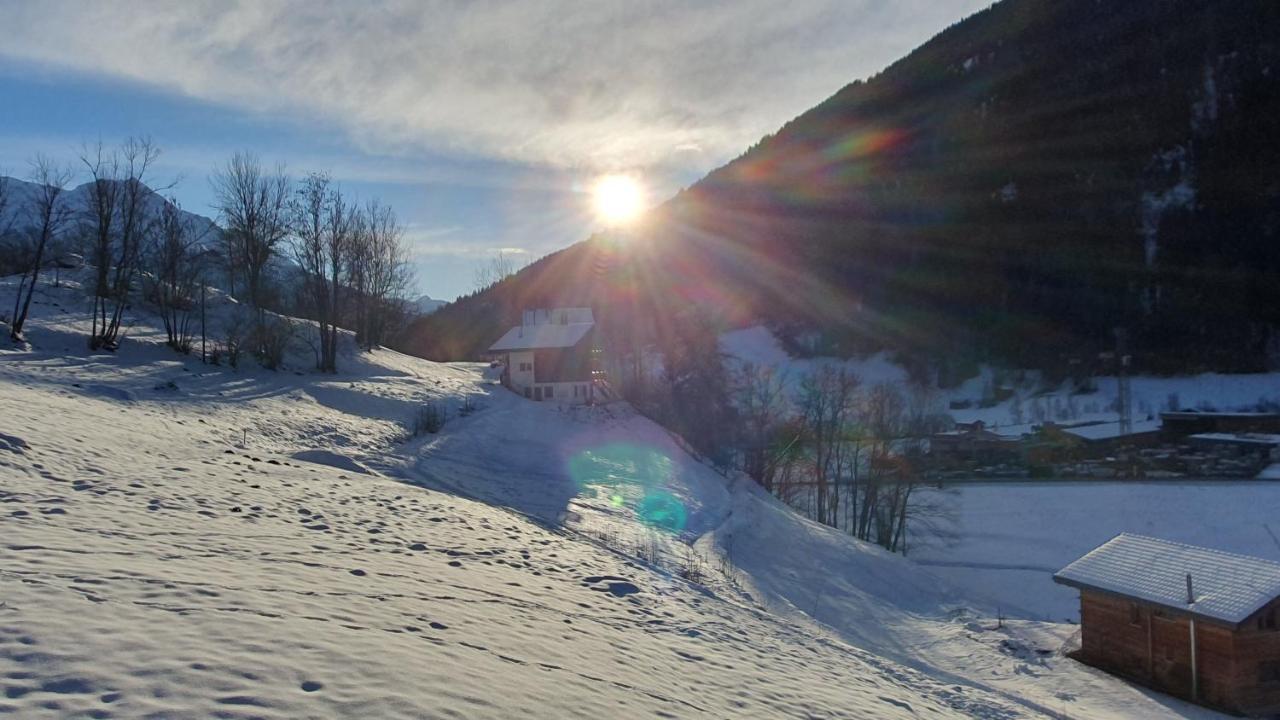 Chalet Carpe Diem Fieschertal ภายนอก รูปภาพ